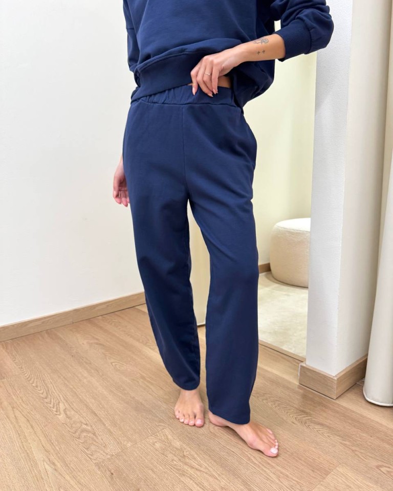 Completo felpa pantalone barrel blu Susy Mix Shop Online Completo felpa pantalone barrel blu Susy Mix