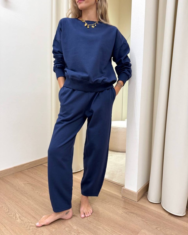 Completo felpa pantalone barrel blu Susy Mix Shop Online Completo felpa pantalone barrel blu Susy Mix