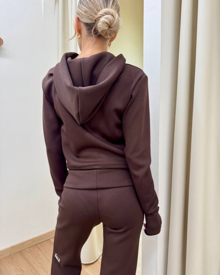 Felpa SMX crop zip e cappuccio cacao Susy Mix Shop Online Felpa SMX crop zip e cappuccio cacao Susy Mix