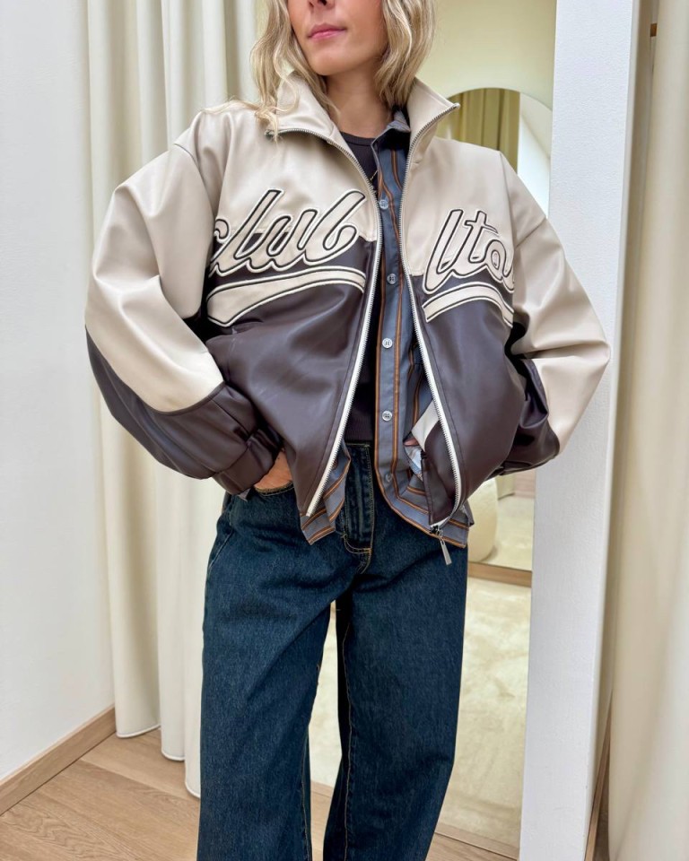 Bomber ecopelle scritta "club Italy" beige e moro HaveOne Shop Online Bomber ecopelle scritta "club Italy" beige e moro HaveOne