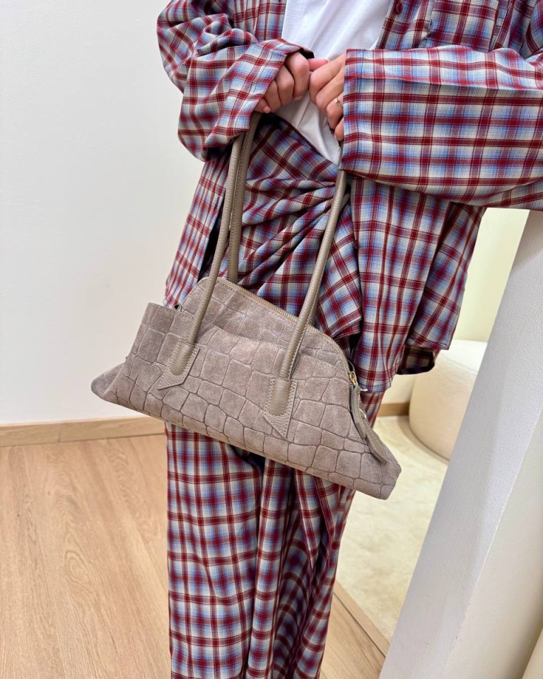 Borsa baguette asimmetrica croco tortora Shop Online Borsa baguette asimmetrica croco tortora