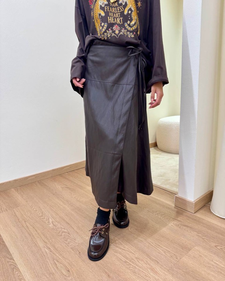 Gonna portafoglio ecopelle moro Vicolo Shop Online Gonna portafoglio ecopelle moro Vicolo