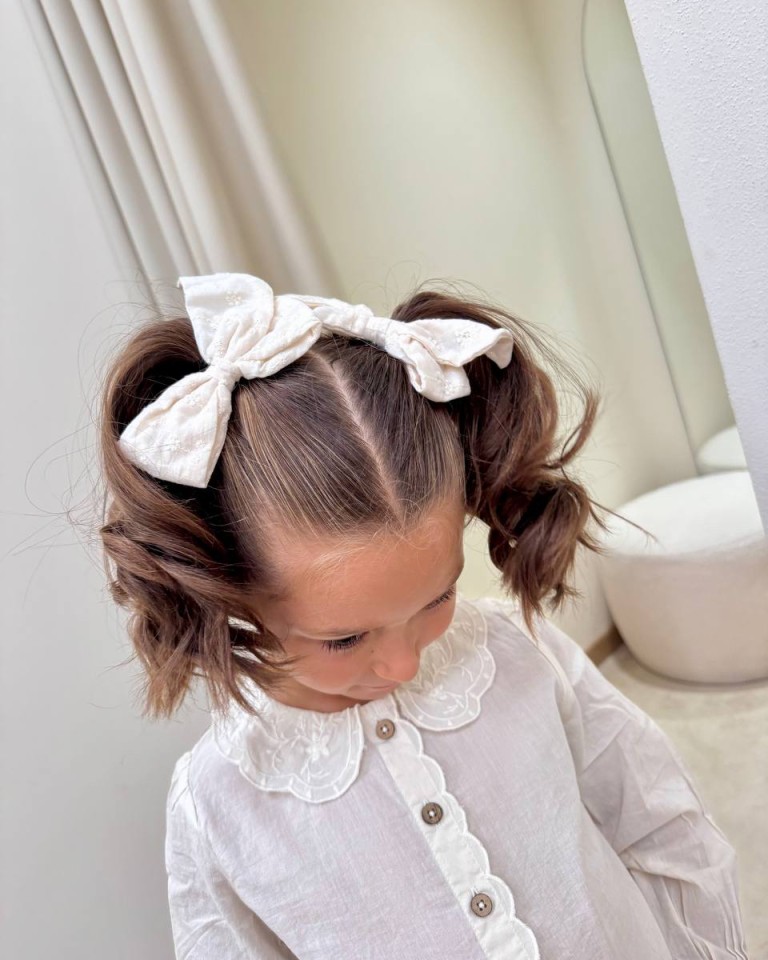 Fermaglio fiocco pizzo san gallo burro Lil' Atelier Shop Online Fermaglio fiocco pizzo san gallo burro Lil' Atelier
