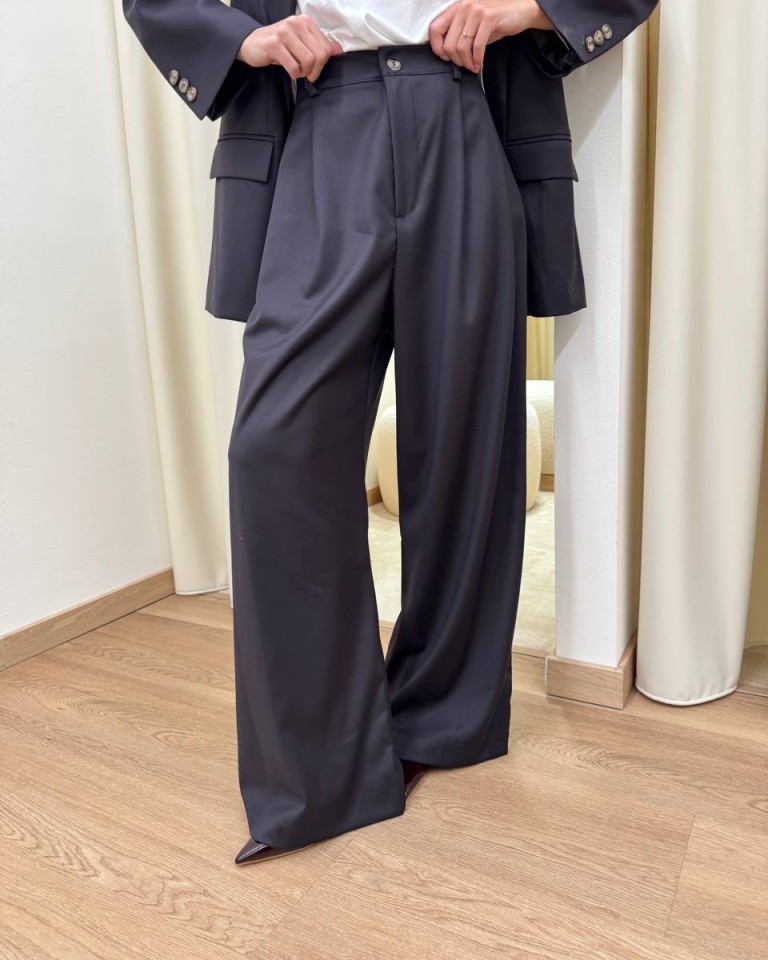 Pantalone palazzo con pinces moro HaveOne Shop Online Pantalone palazzo con pinces moro HaveOne