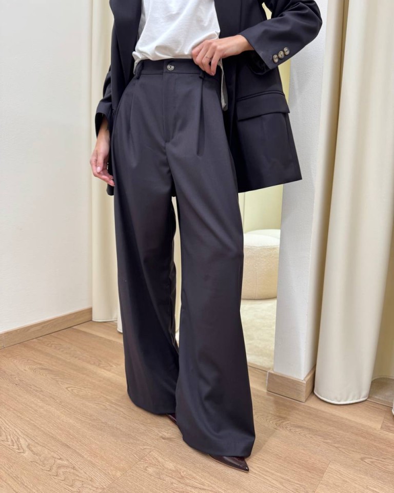 Pantalone palazzo con pinces moro HaveOne Shop Online Pantalone palazzo con pinces moro HaveOne