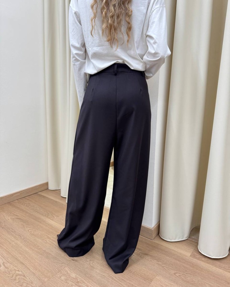 Pantalone palazzo con pinces moro HaveOne Shop Online Pantalone palazzo con pinces moro HaveOne