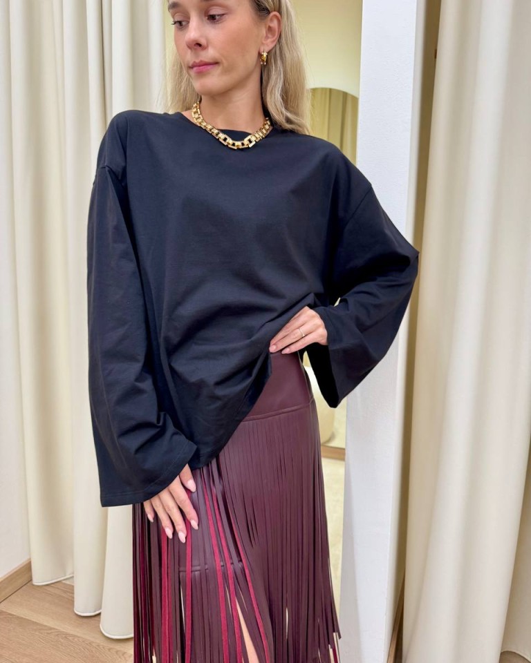 Maglia over maniche ampie nera Tensione In Shop Online Maglia over maniche ampie nera Tensione In