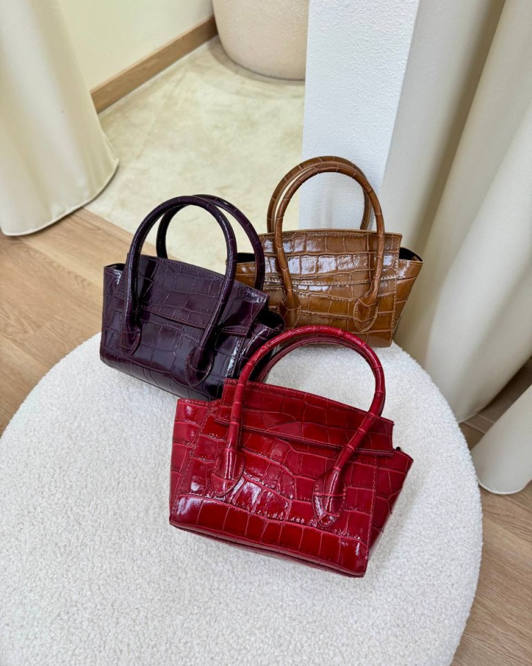 Borsa rigida mini croco prugna Shop Online Borsa rigida mini croco prugna