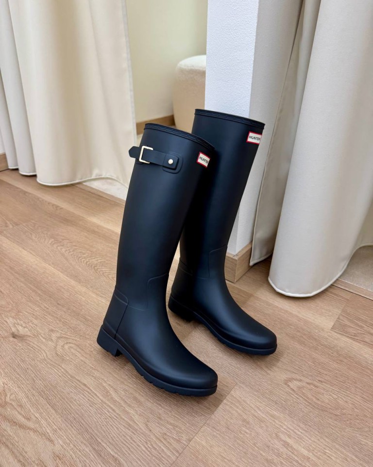 Stivale alto in gomma nero HUNTER Shop Online Stivale alto in gomma nero HUNTER
