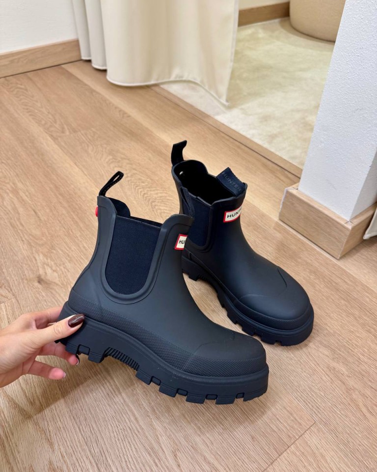 Stivale basso in gomma nero HUNTER Shop Online Stivale basso in gomma nero HUNTER
