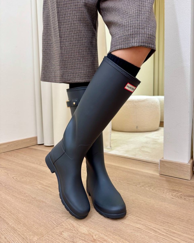 Stivale alto in gomma nero HUNTER Shop Online Stivale alto in gomma nero HUNTER