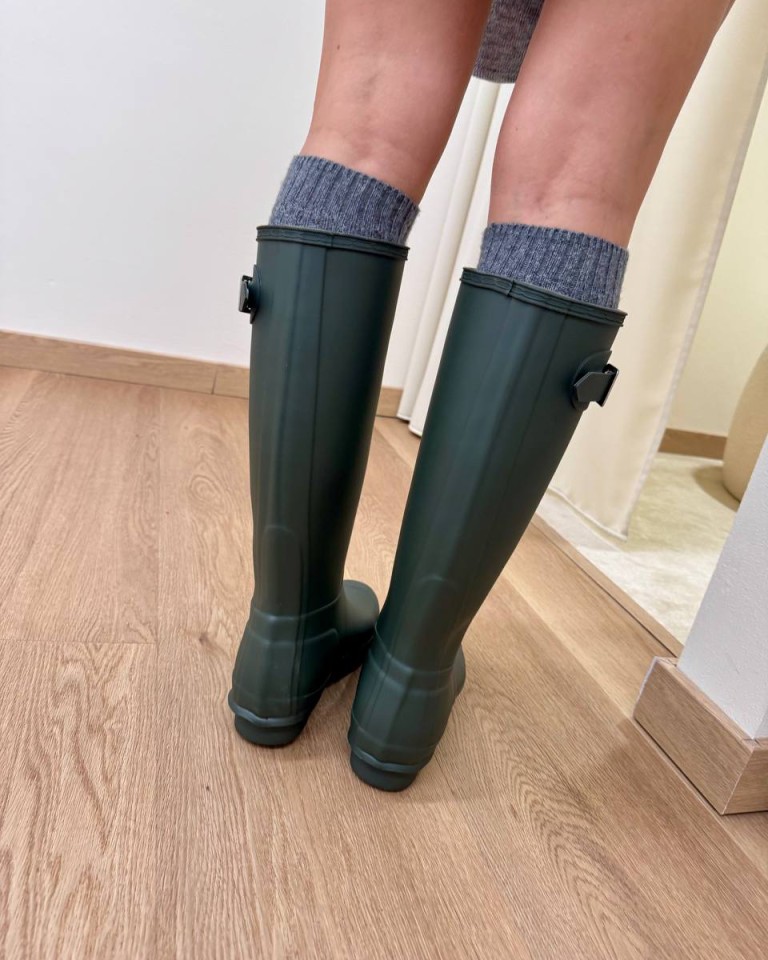 Stivale alto in gomma dark olive HUNTER Shop Online Stivale alto in gomma dark olive HUNTER