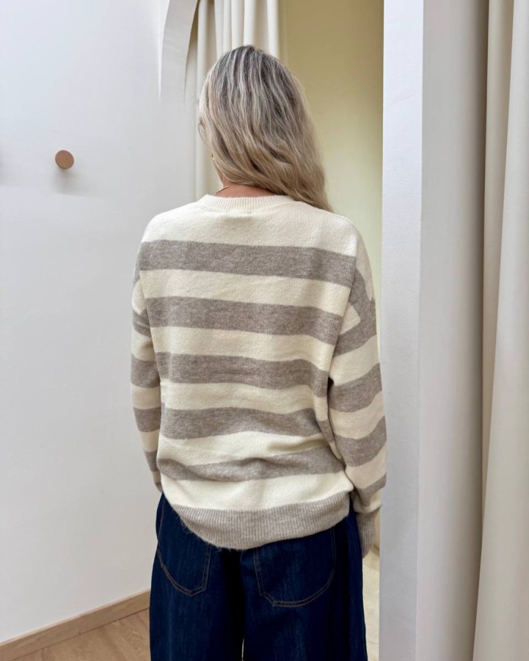 Maglione a righe crema e beige Susy Mix Shop Online Maglione a righe crema e beige Susy Mix
