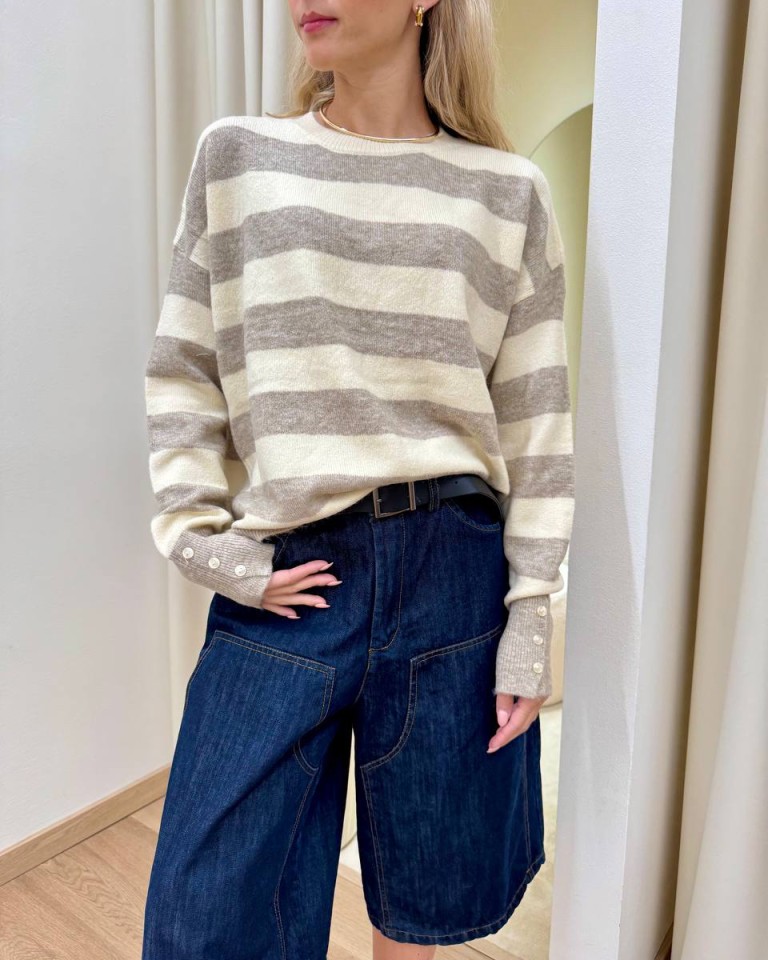 Maglione a righe crema e beige Susy Mix Shop Online Maglione a righe crema e beige Susy Mix