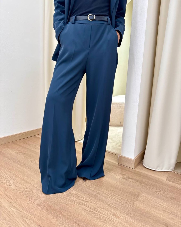 Pantalone palazzo fluido con cintura blu Susy Mix Shop Online Pantalone palazzo fluido con cintura blu Susy Mix