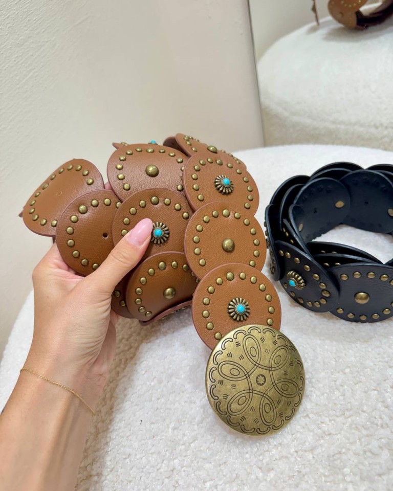 Cintura a dischi in ecopelle e borchie cuoio Shop Online Cintura a dischi in ecopelle e borchie cuoio