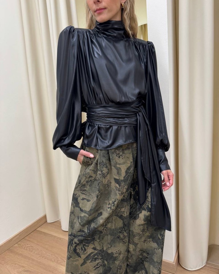 Blusa effetto laminato e fusciacca nera HaveOne Shop Online Blusa effetto laminato e fusciacca nera HaveOne