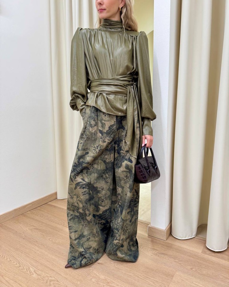 Jeans fantasia camouflage e floreale verde militare HaveOne Shop Online Jeans fantasia camouflage e floreale verde militare HaveOne