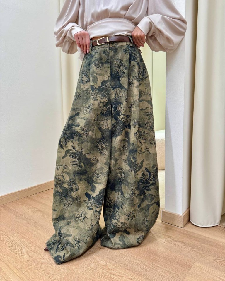 Jeans fantasia camouflage e floreale verde militare HaveOne Shop Online Jeans fantasia camouflage e floreale verde militare HaveOne