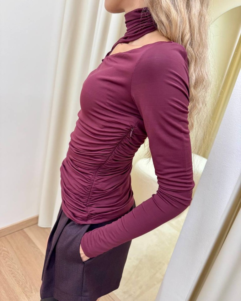 Top asimmetrico bordeaux Mar De Margaritas Shop Online Top asimmetrico bordeaux Mar De Margaritas