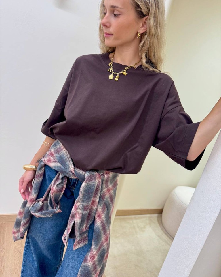 T-shirt over moro HaveOne Shop Online T-shirt over moro HaveOne