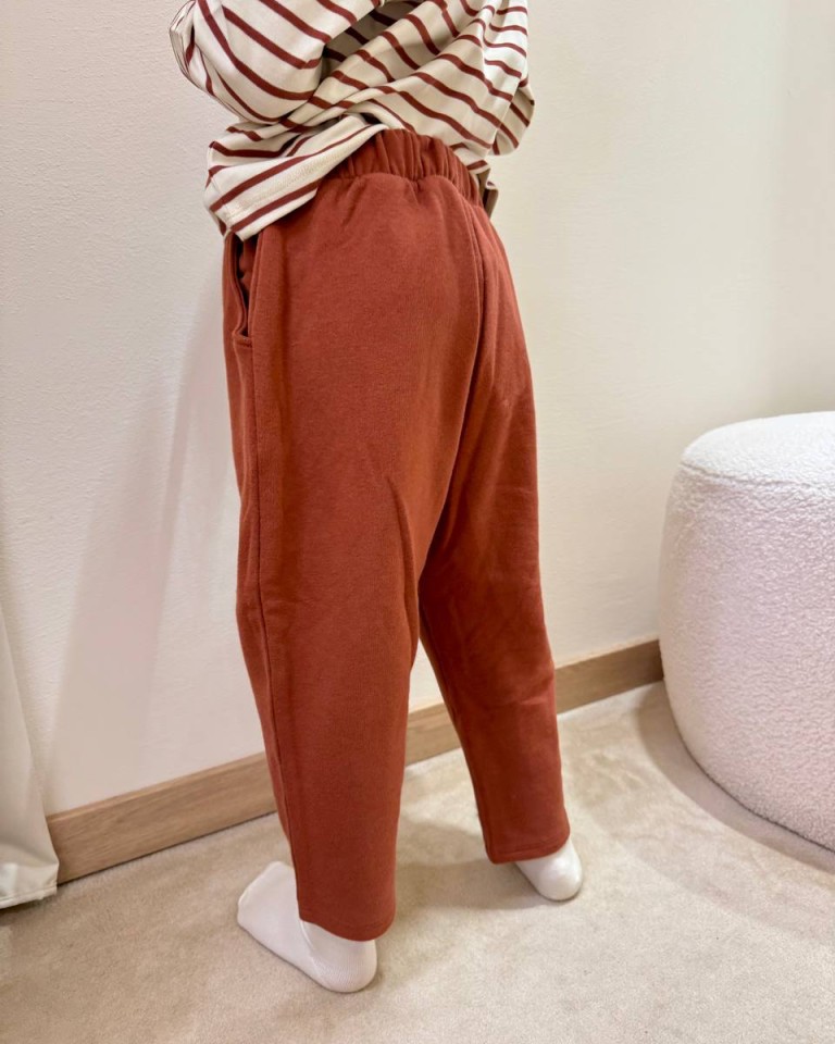 Pantalone tuta ruggine Lil' Atelier Shop Online Pantalone tuta ruggine Lil' Atelier