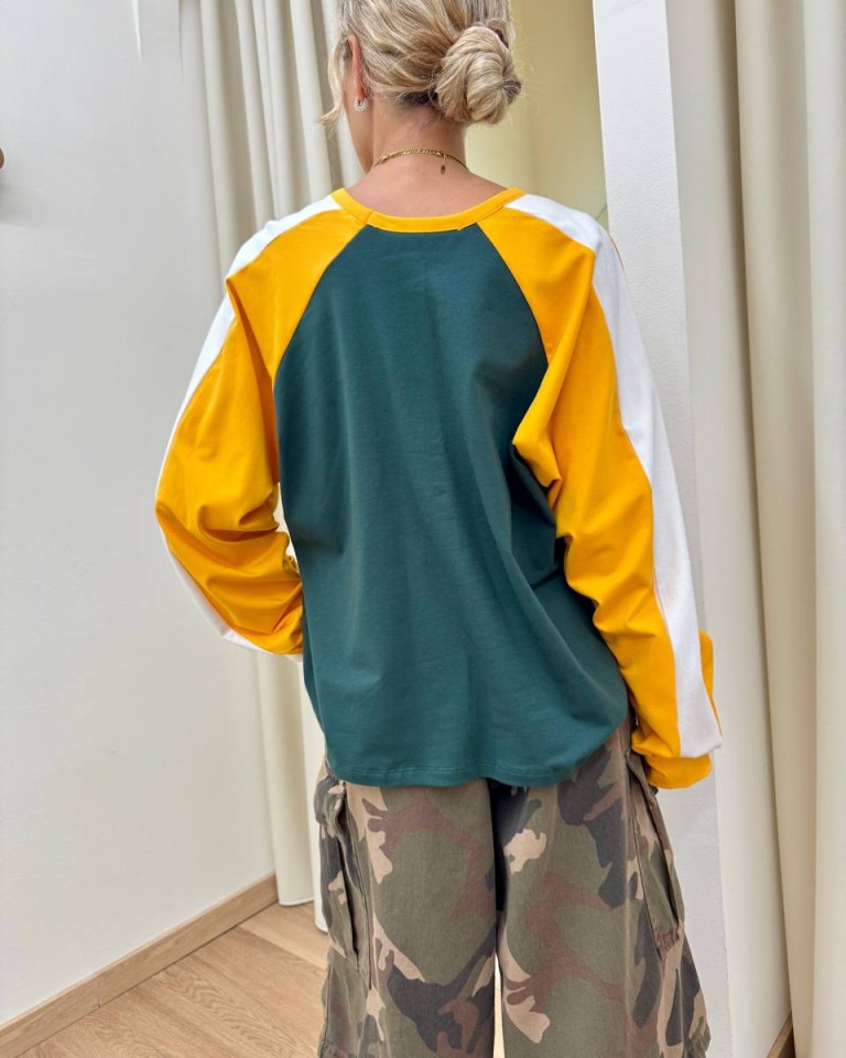 Maglia stampa "Livin in the 70's" verde e ocra HaveOne Shop Online Maglia stampa "Livin in the 70's" verde e ocra HaveOne
