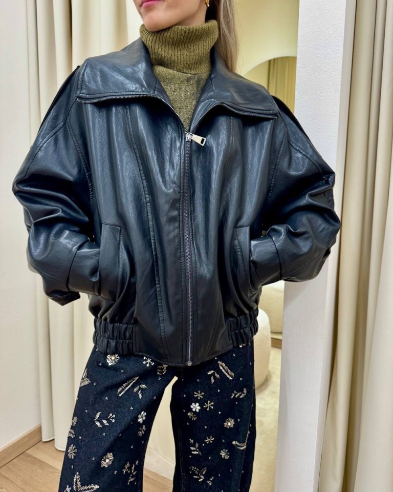 Bomber ecopelle pieghe schiena nero Tensione In Shop Online Bomber ecopelle pieghe schiena nero Tensione In