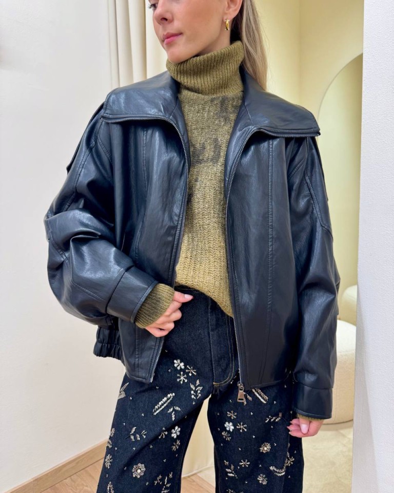 Bomber ecopelle pieghe schiena nero Tensione In Shop Online Bomber ecopelle pieghe schiena nero Tensione In