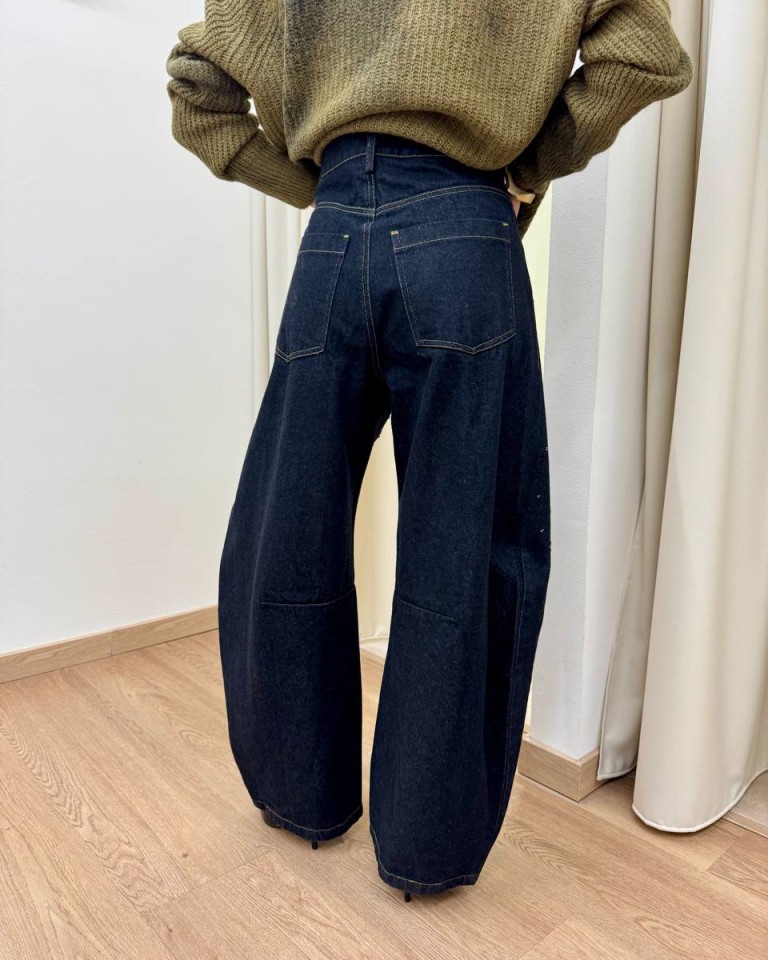 Jeans ferro di cavallo nero ricami perline Souvenir Shop Online Jeans ferro di cavallo nero ricami perline Souvenir
