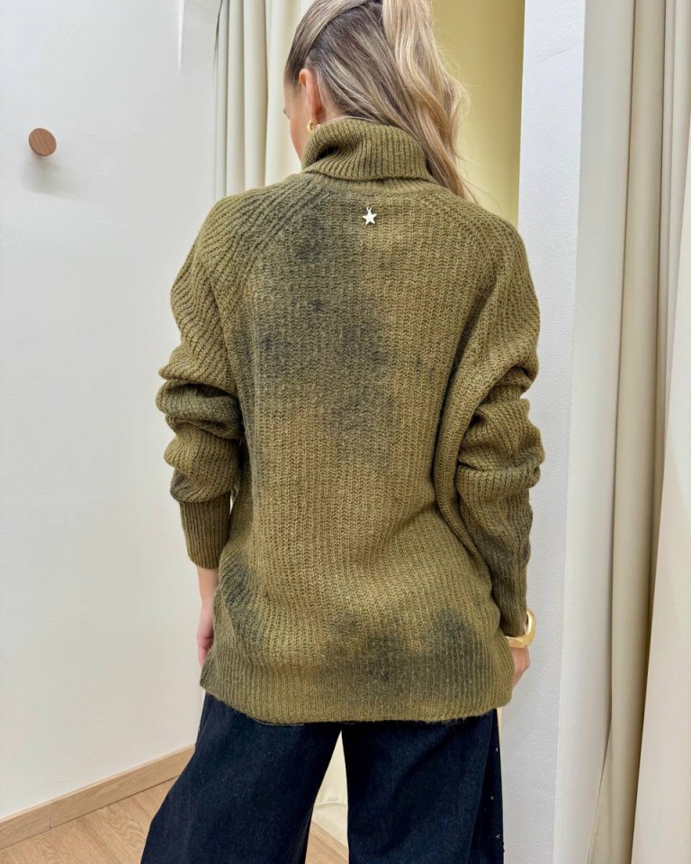 Maglione militare invecchiato rotture e borchie Souvenir Shop Online Maglione militare invecchiato rotture e borchie Souvenir