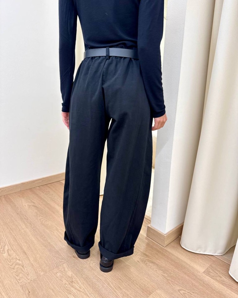 Pantalone cotone barrel nero con cintura Susy Mix Shop Online Pantalone cotone barrel nero con cintura Susy Mix
