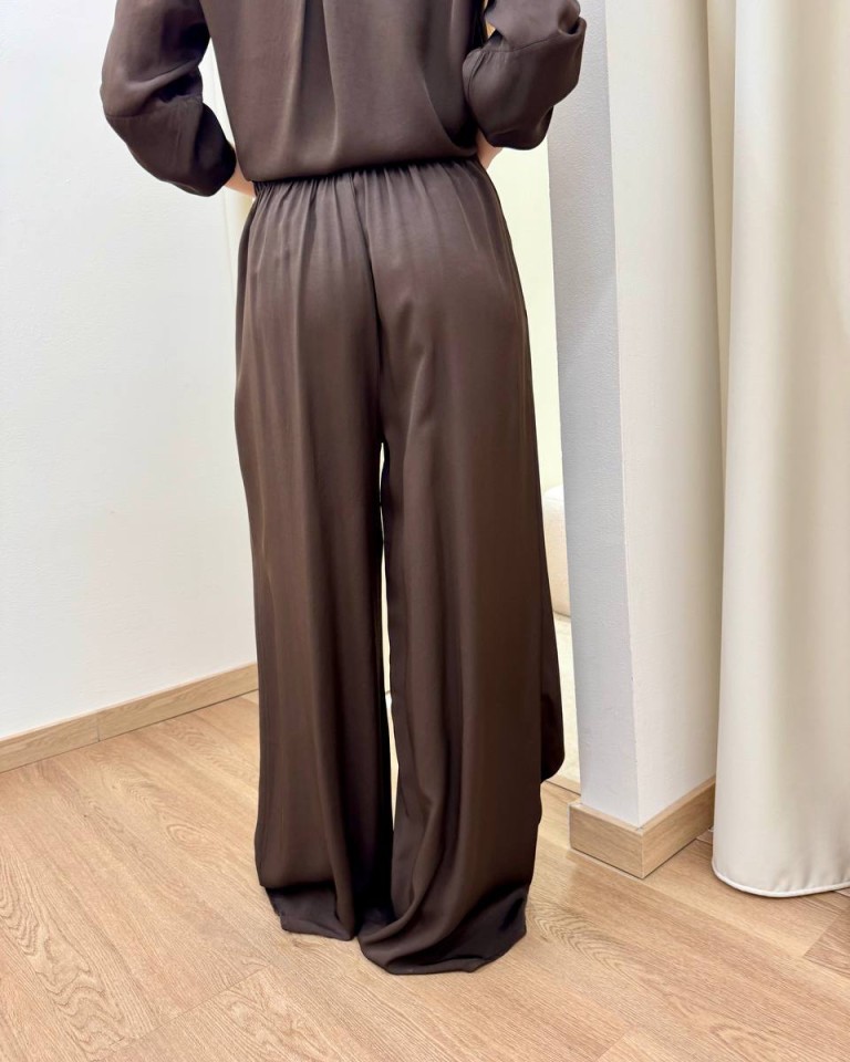 Pantalone in viscosa a palazzo asimmetrico moro Vicolo Shop Online Pantalone in viscosa a palazzo asimmetrico moro Vicolo