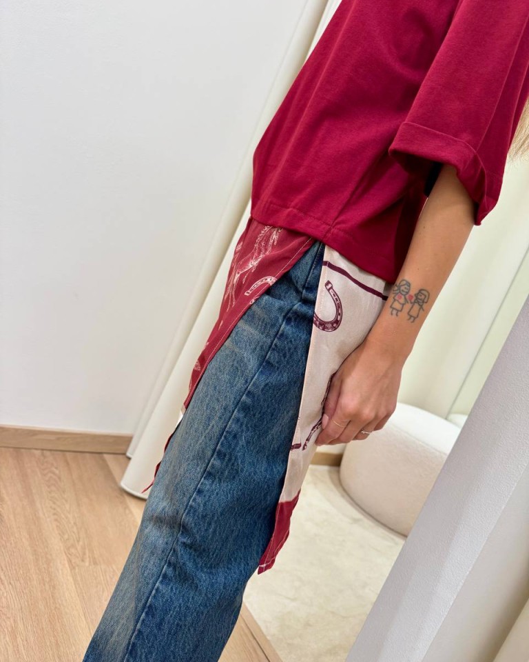 T-shirt bordeaux inserto stampa equestrian Tensione In Shop Online T-shirt bordeaux inserto stampa equestrian Tensione In