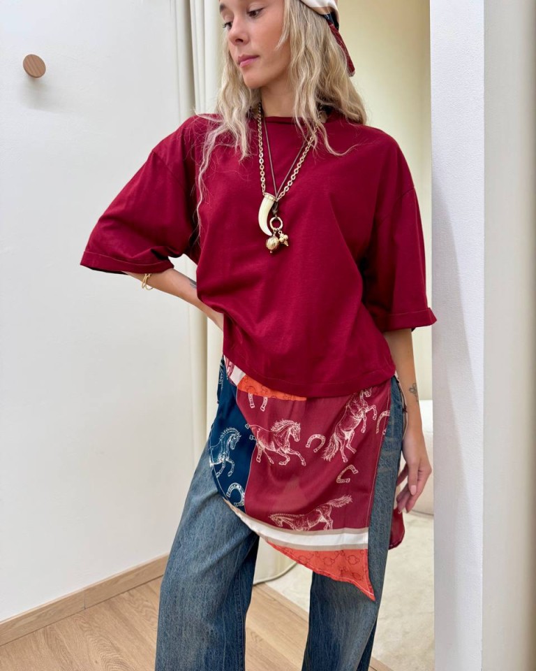 T-shirt bordeaux inserto stampa equestrian Tensione In Shop Online T-shirt bordeaux inserto stampa equestrian Tensione In