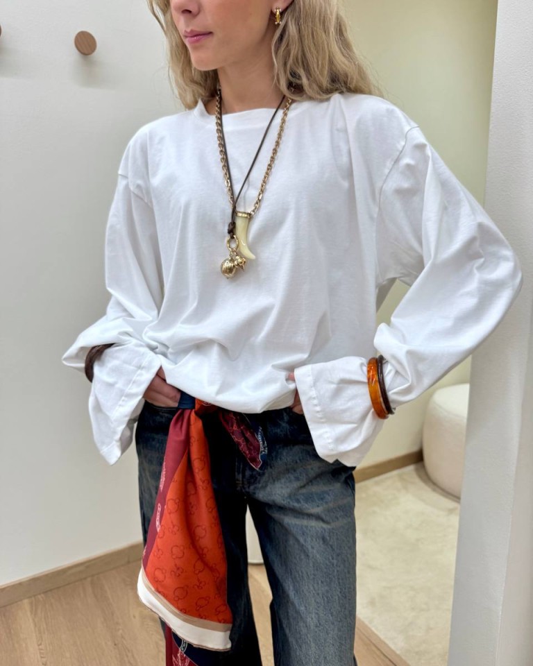 Maglia over maniche ampie con bracciali panna Tensione In Shop Online Maglia over maniche ampie con bracciali panna Tensione In