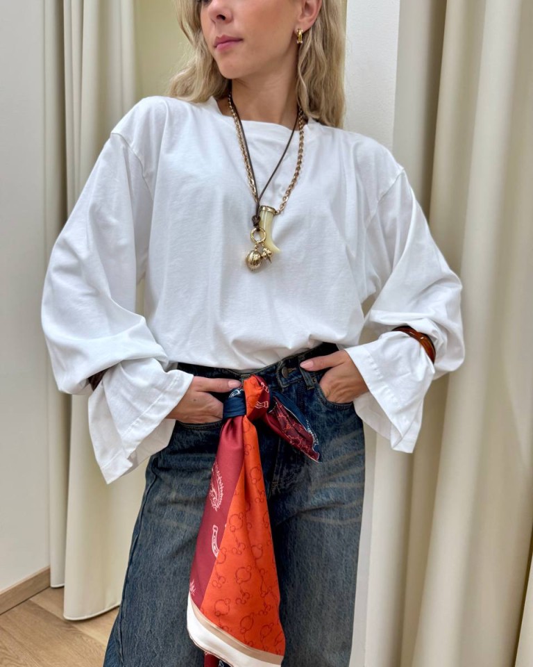 Maglia over maniche ampie con bracciali panna Tensione In Shop Online Maglia over maniche ampie con bracciali panna Tensione In