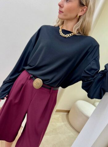 Shop Online Maglia maniche arricciate nera Tensione In