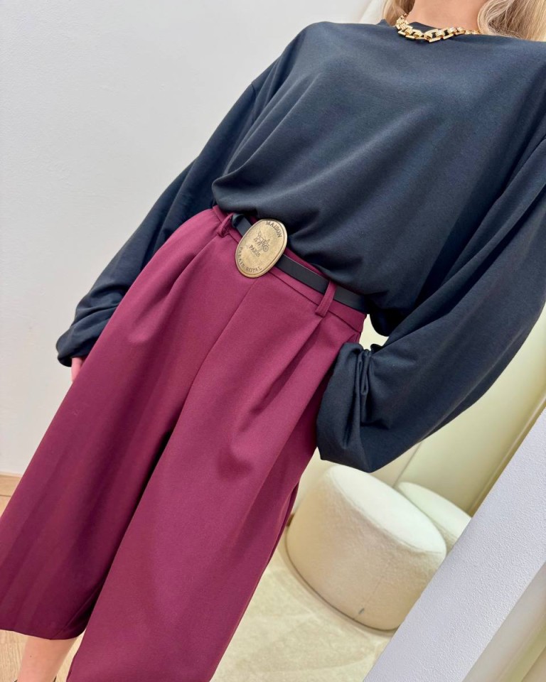 Bermuda con pince e cintura bordeaux Tensione In Shop Online Bermuda con pince e cintura bordeaux Tensione In