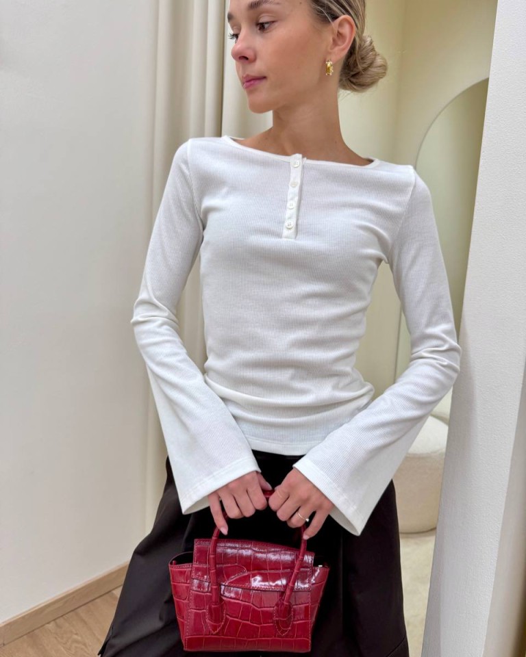 Maglia a costine scollo barchetta panna Vicolo Shop Online Maglia a costine scollo barchetta panna Vicolo