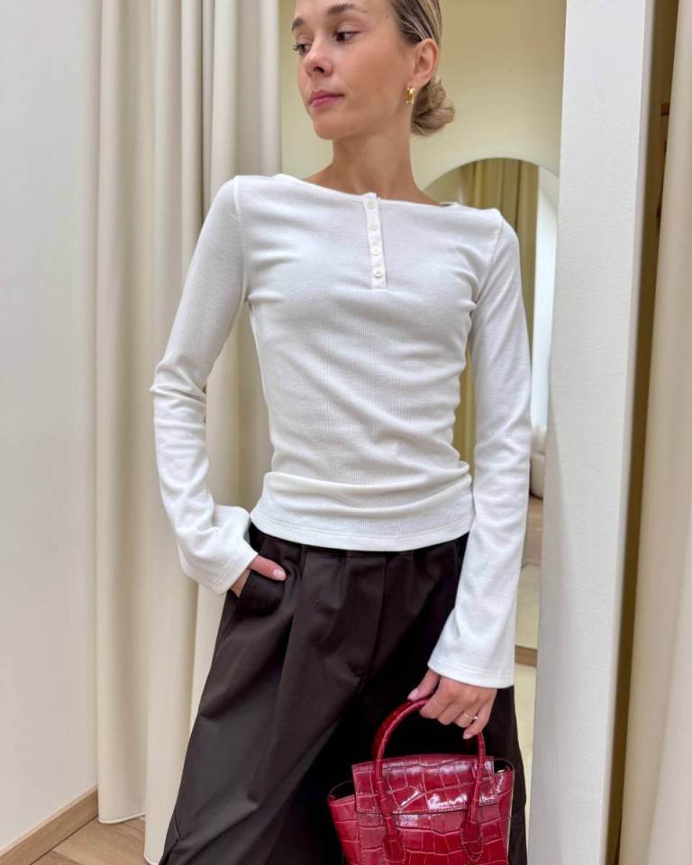 Maglia a costine scollo barchetta panna Vicolo Shop Online Maglia a costine scollo barchetta panna Vicolo