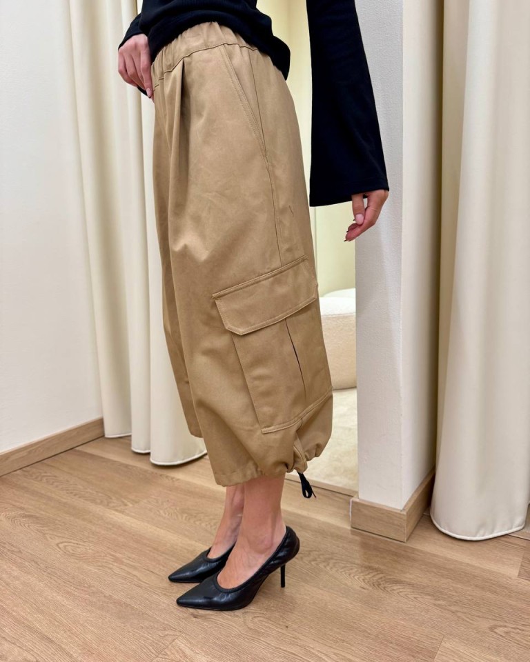 Bermuda in cotone con tasconi cammello Vicolo Shop Online Bermuda in cotone con tasconi cammello Vicolo