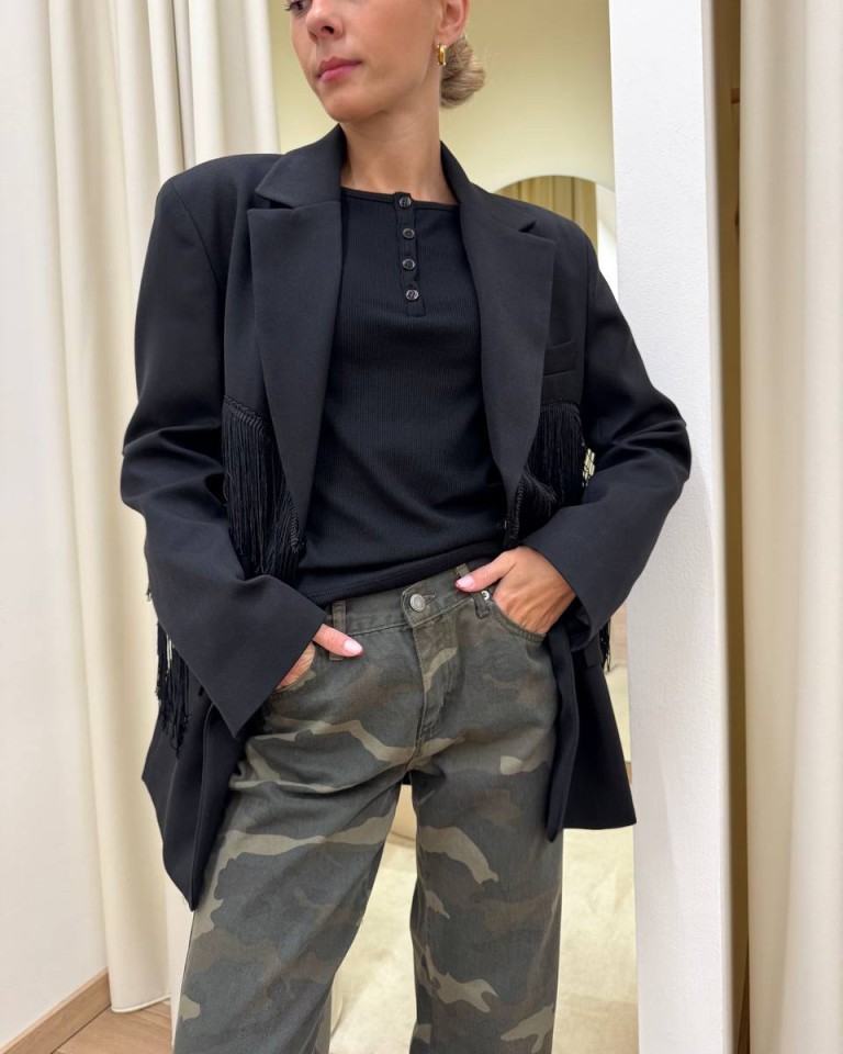 Giacca over con frange nera Vicolo Shop Online Giacca over con frange nera Vicolo