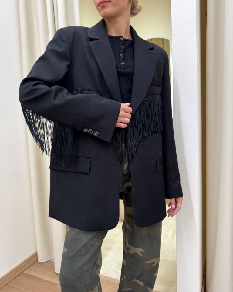 Giacca over con frange nera Vicolo Shop Online Giacca over con frange nera Vicolo