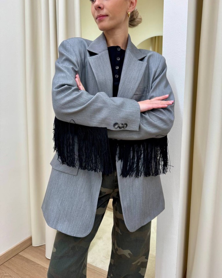 Giacca over con frange grigia Vicolo Shop Online Giacca over con frange grigia Vicolo