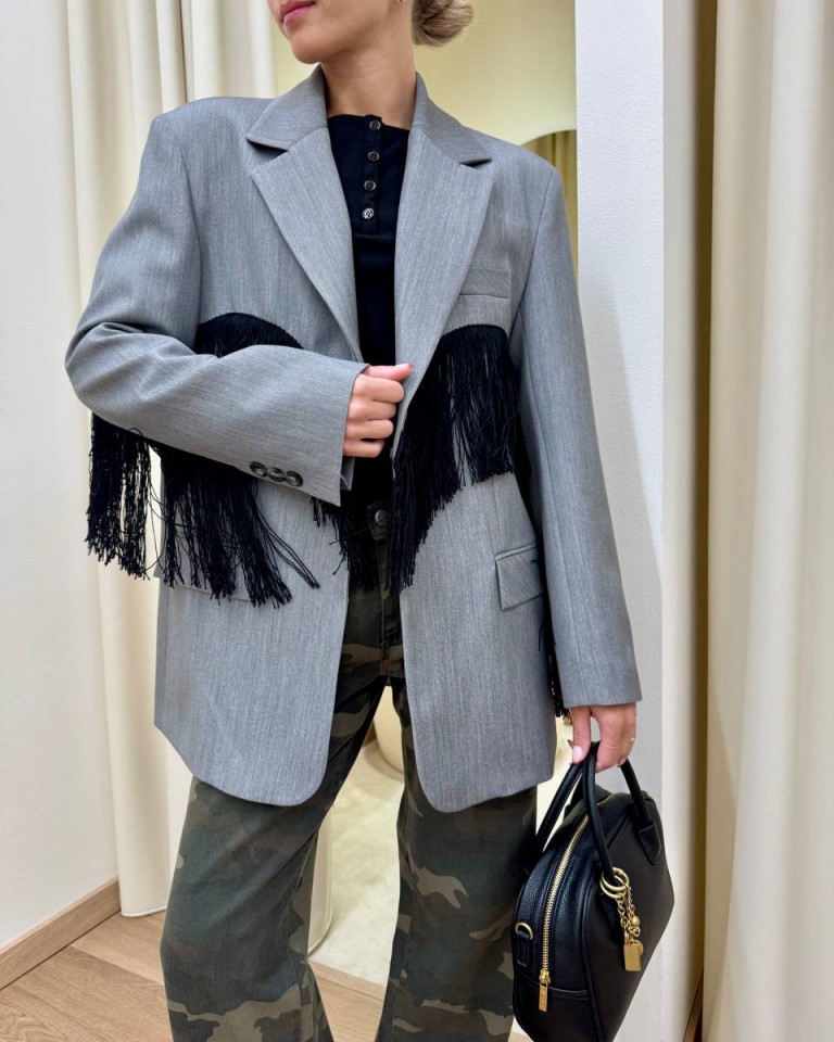 Giacca over con frange grigia Vicolo Shop Online Giacca over con frange grigia Vicolo