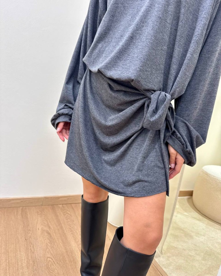 Vestito corto grigio con nodo Tensione In Shop Online Vestito corto grigio con nodo Tensione In