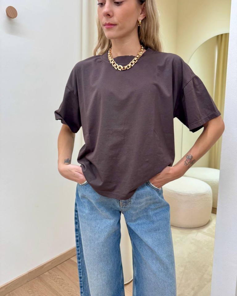 T-shirt scatoletta over moro HaveOne Shop Online T-shirt scatoletta over moro HaveOne