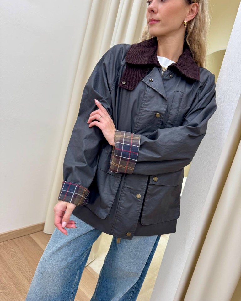 Trench cerato collo velluto moro Vicolo Shop Online Trench cerato collo velluto moro Vicolo
