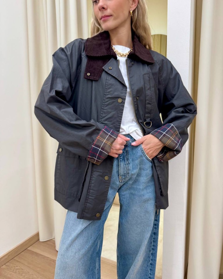 Trench cerato collo velluto moro Vicolo Shop Online Trench cerato collo velluto moro Vicolo